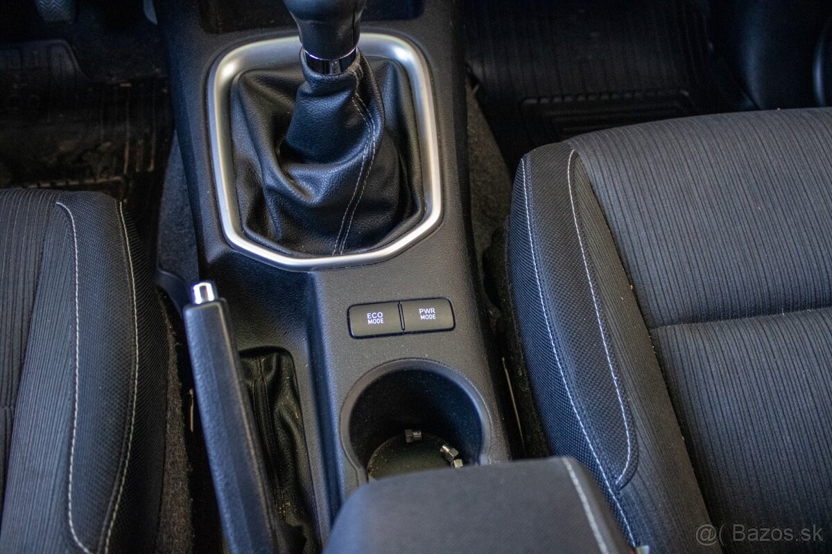 Toyota Hilux DC 2.4 I D-4D Active - 15