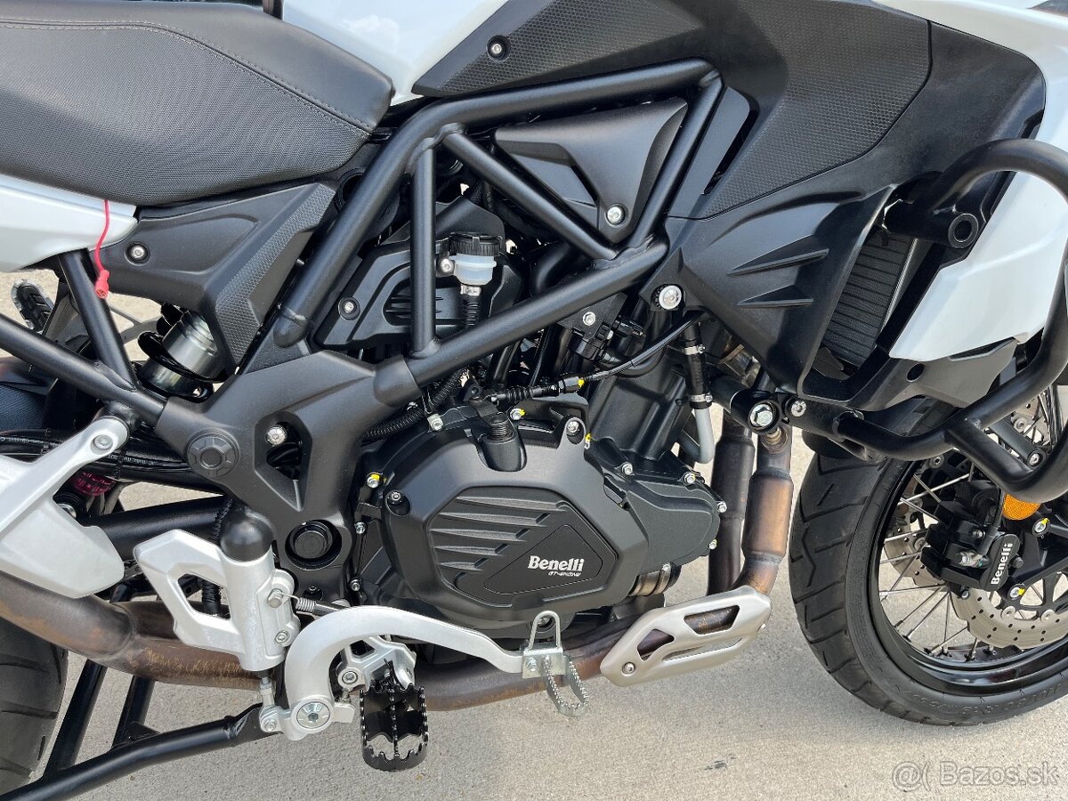 Benelli TRK 502 X - 15