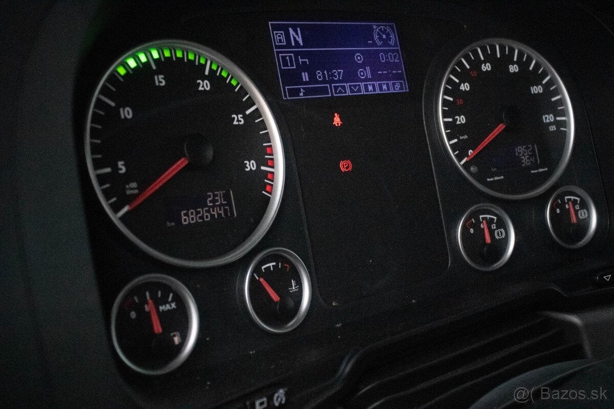 MAN TGL 12.250 s valníkovou nástavbou a hydraulickým čelom - 15