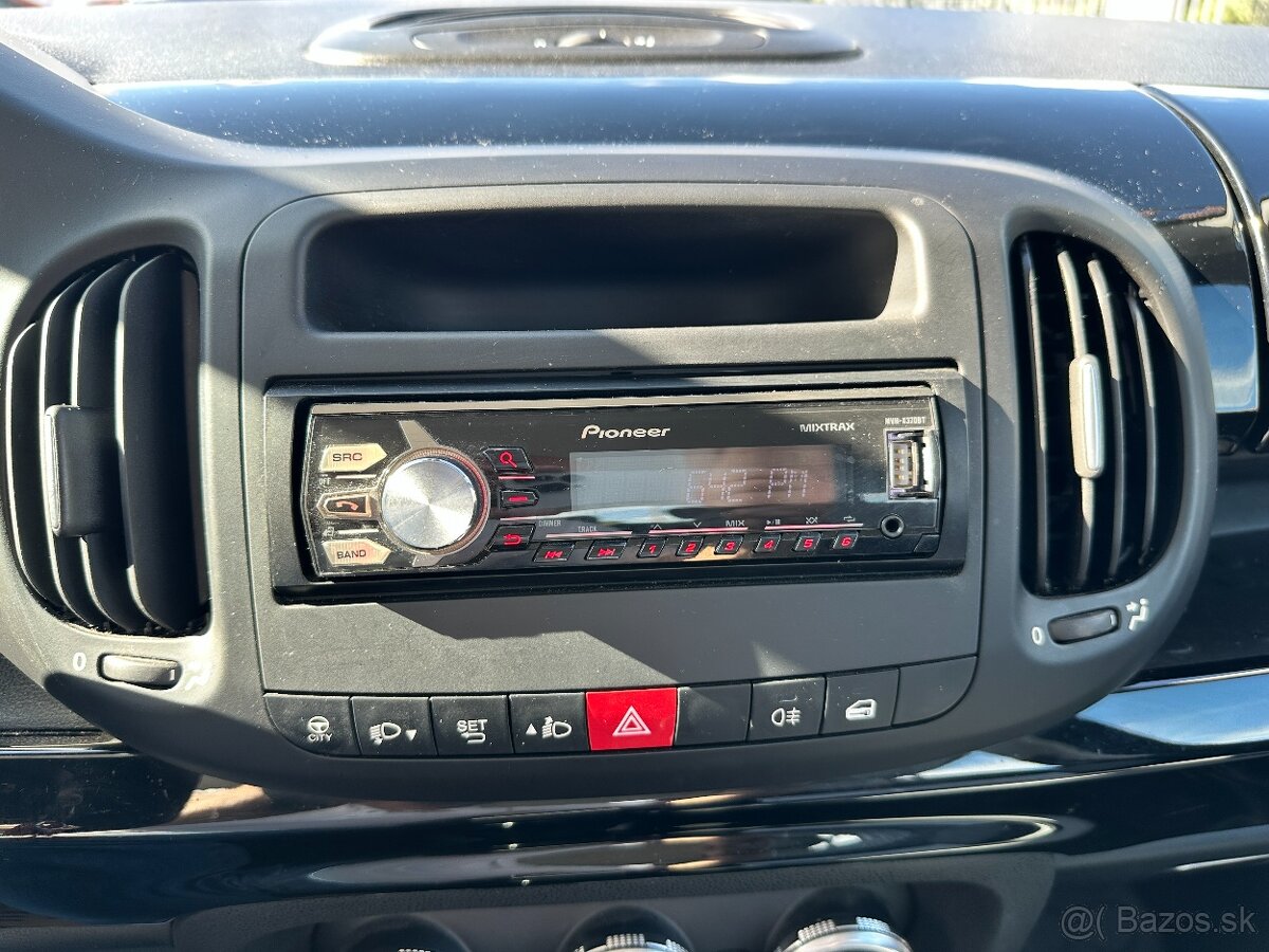 Fiat 500L 1.4i 70kW NAJETO JEN 80TIS.KM PLATNÁ STK - 15