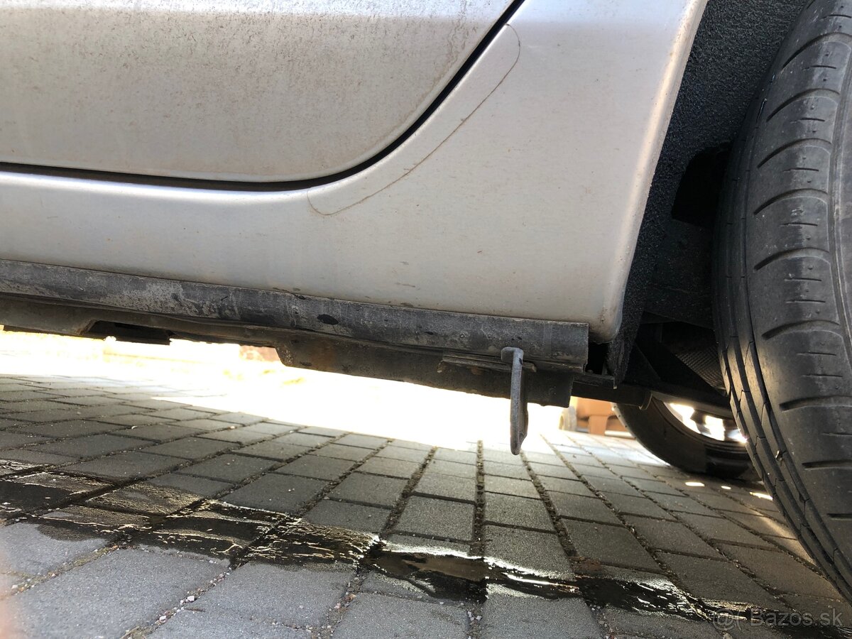 MAZDA 3 benzín 1.6,77 kW - 15