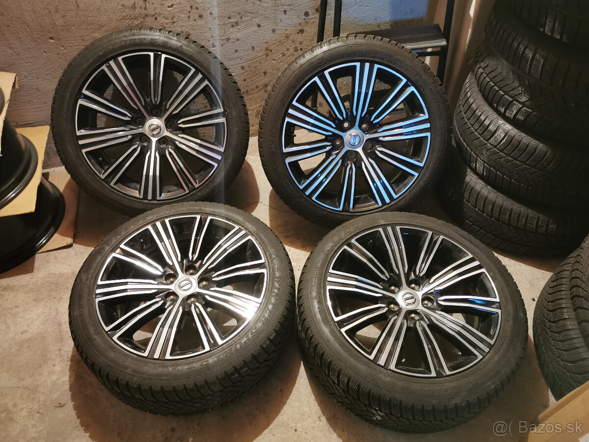 Volvo S60 / V60 - orig. 18" zimná sada DOT 23 6+ mm - 15