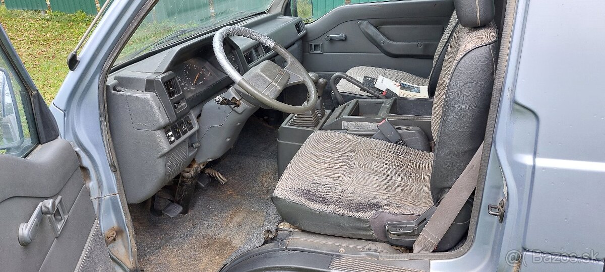 Mitsubishi L300 2.5TD 4x4 - 15