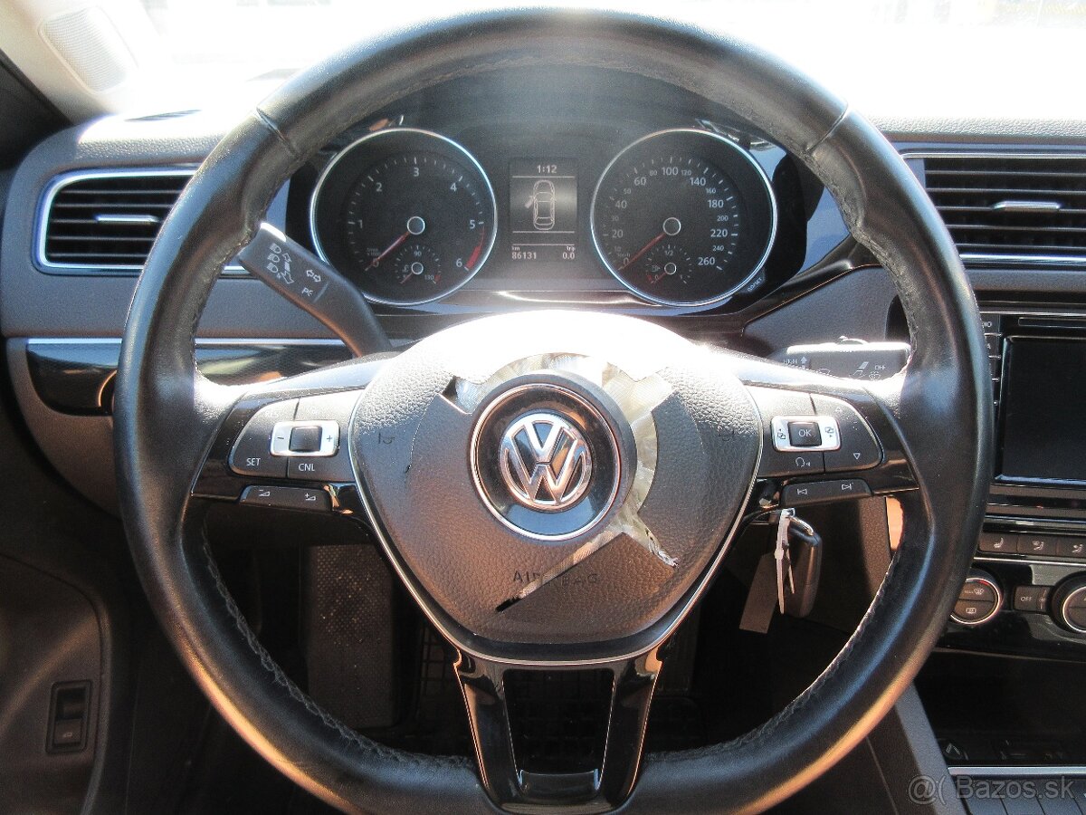 Volkswagen Jetta 2.0 TDI 150k Business Highline - 15