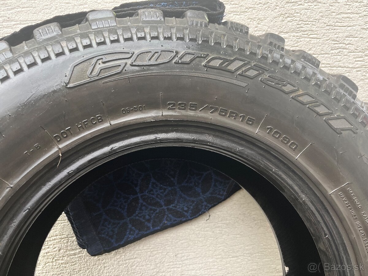 Pneumatiky Hyundai Galoper - 15