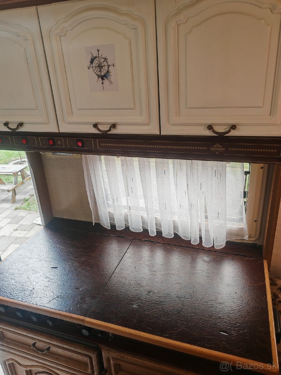 Karavan Hobby 460T - 15