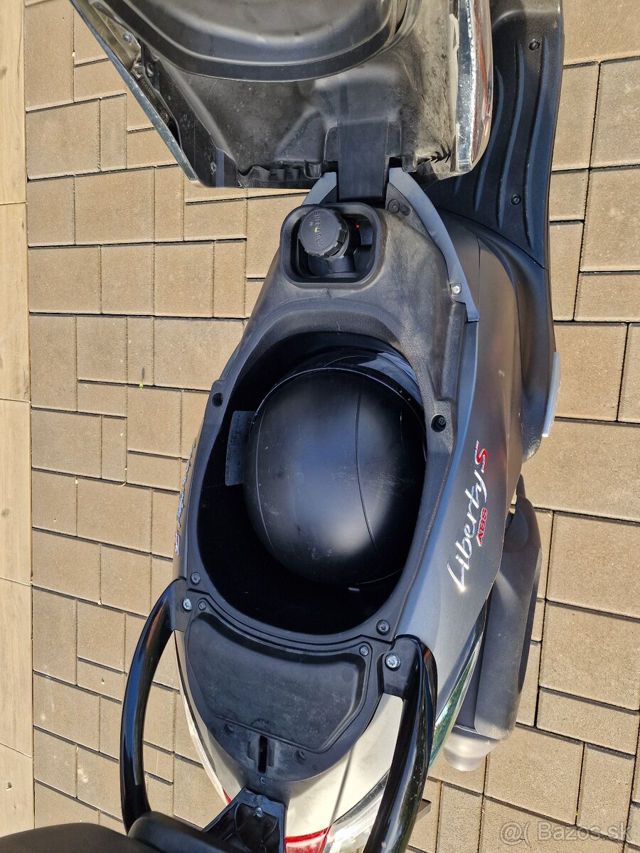 Piaggio Liberty S 125 IGET Sport 11k (benzín) "možný úver" - 15