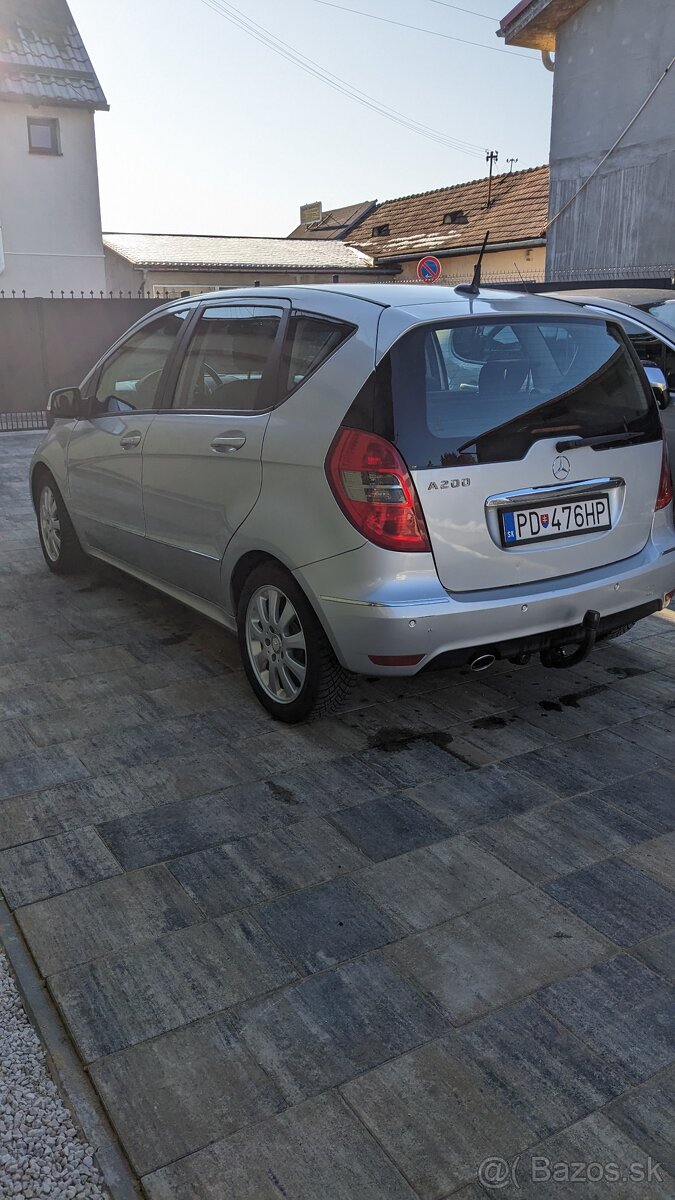 Predám Mercedes A. 2.0 benzín 100kw automat - 15
