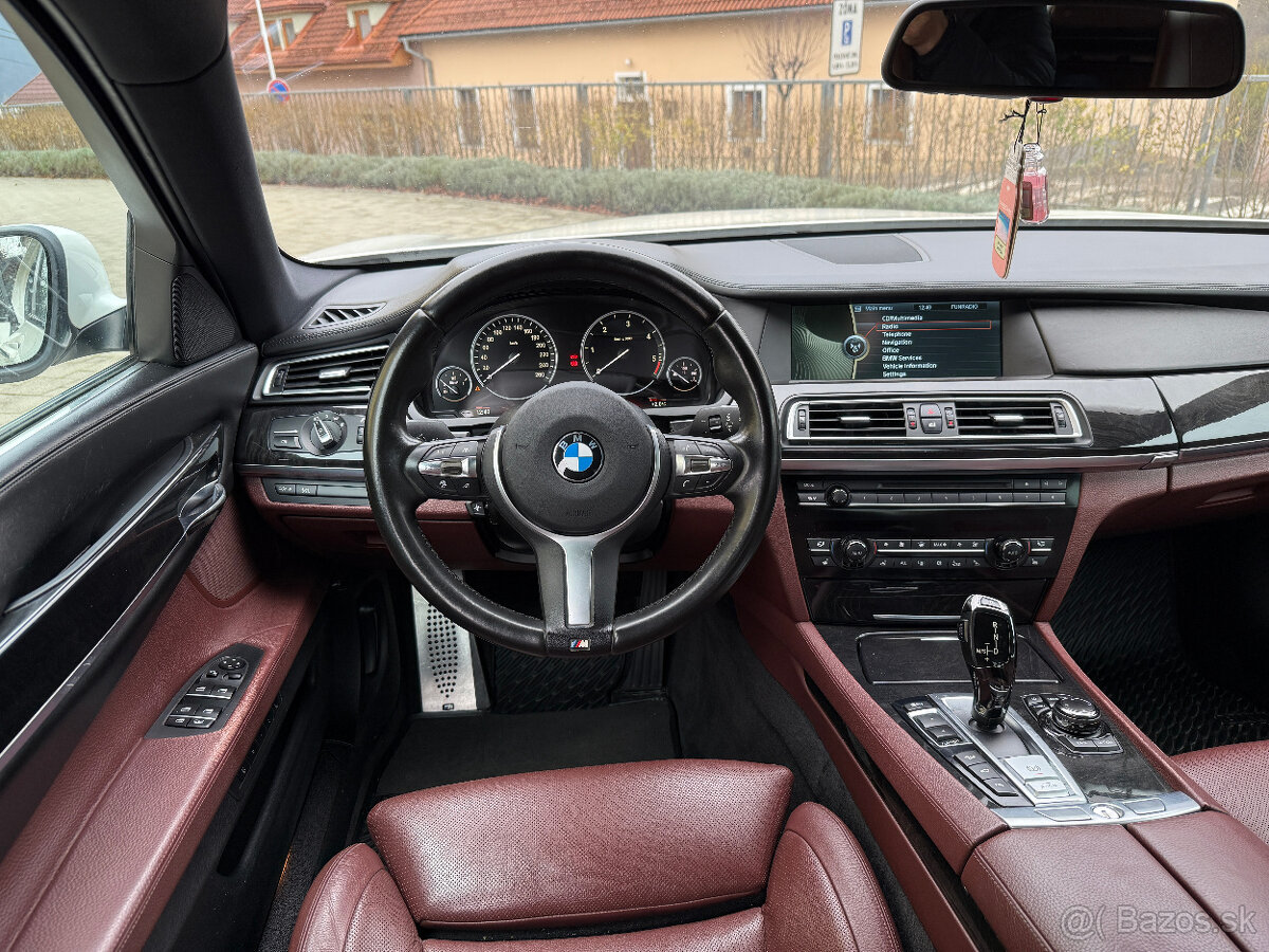 Predám BMW rad 7 740d xDrive 225kw M-Packet / CIC / Webasto - 15