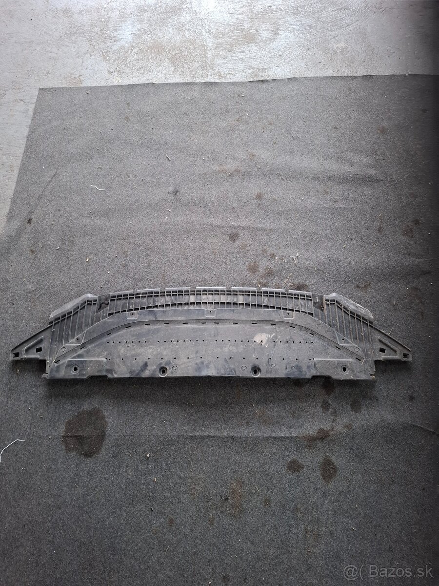 AUDI A6 C7 AVANT ALROAD zadný nárazník kryt náraznika - 15