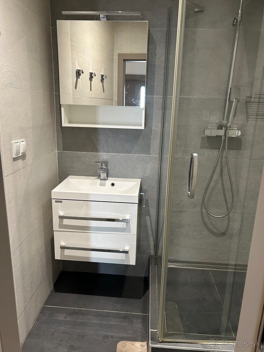 Prenájom 3-izbového zrekonštruovaného bytu na Furči - 15