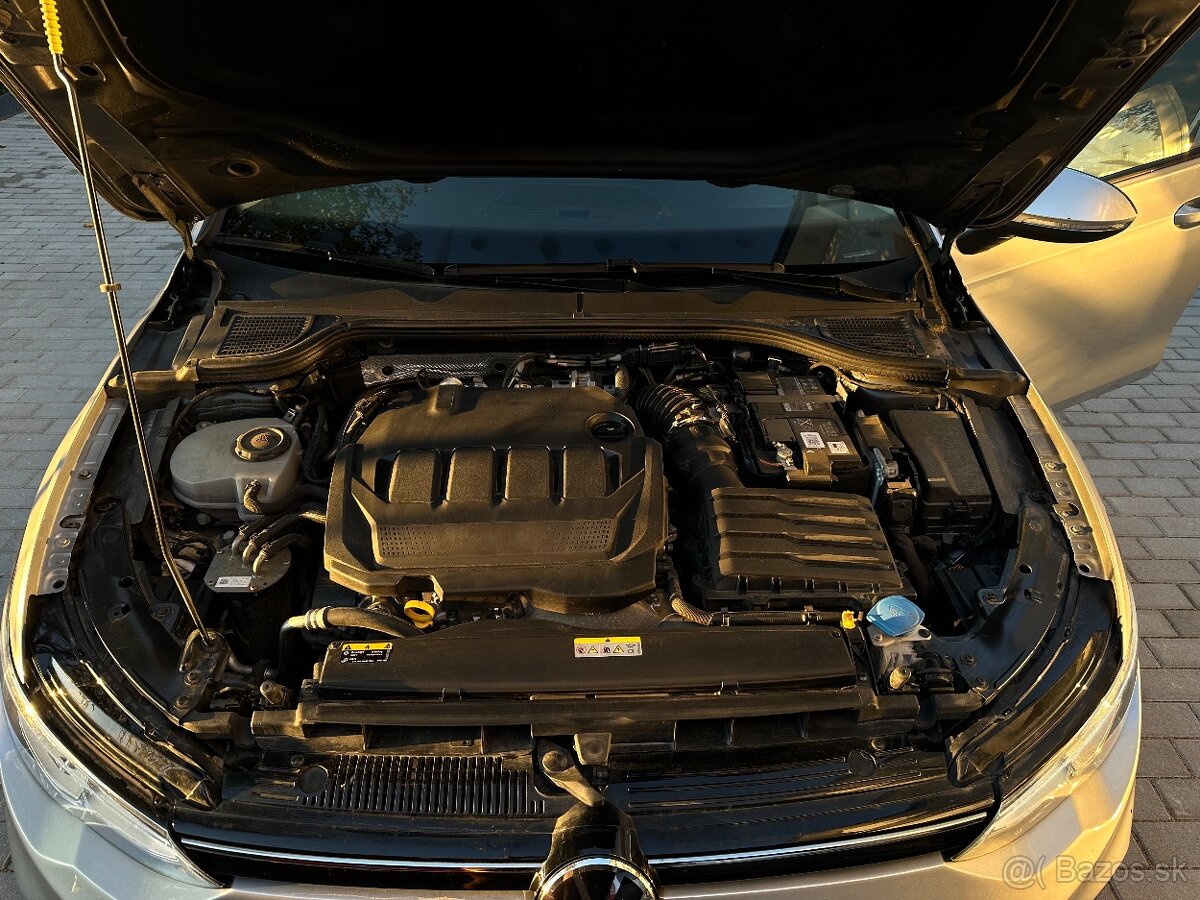 Volkswagen Golf 8 2.0 TDI 2021 - 15