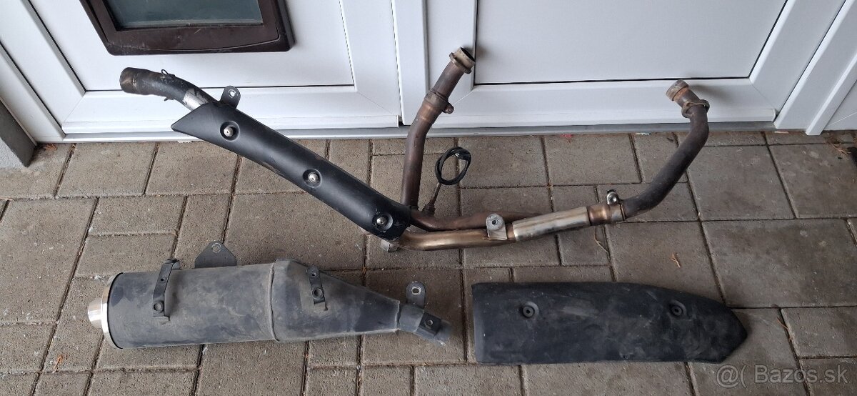 SUZUKI DL 650 Vstrom - 15