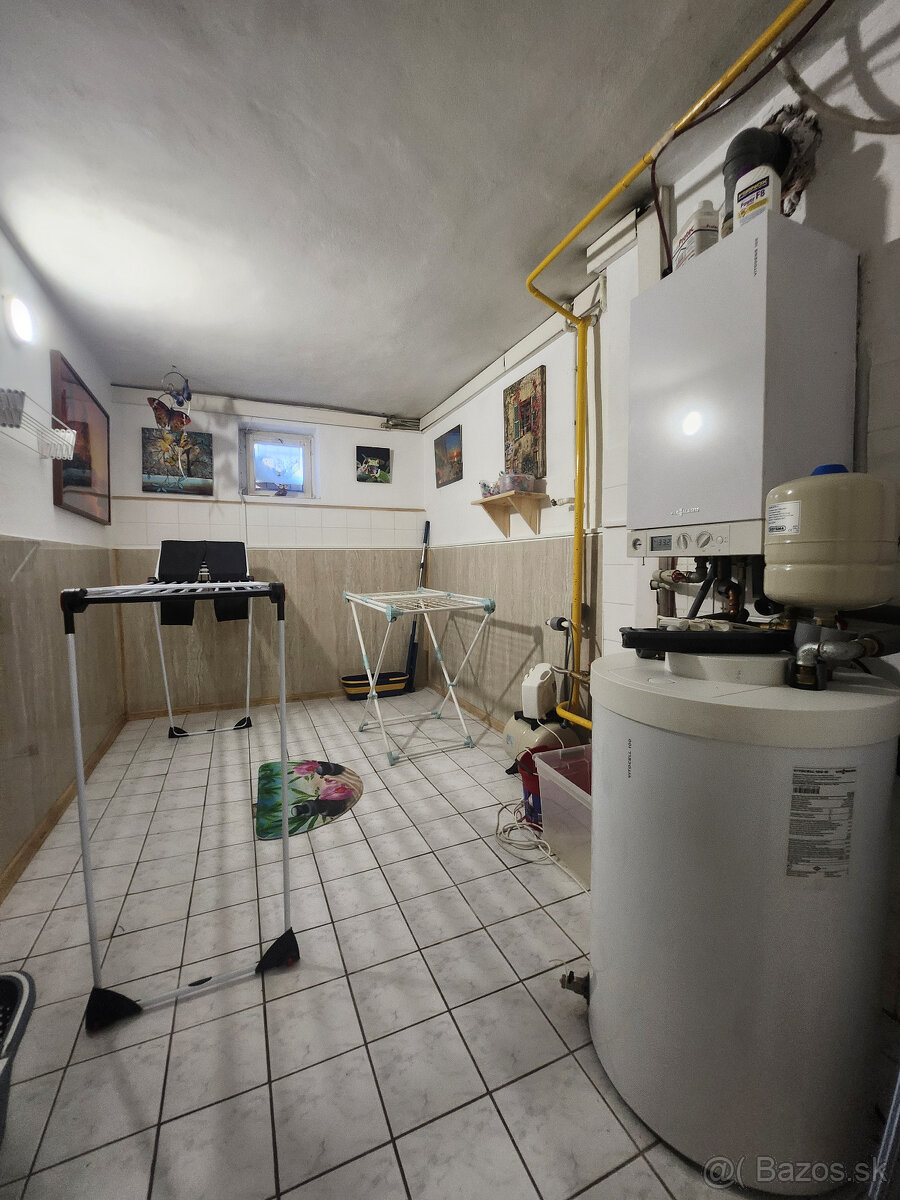 EXKLUZÍVNE atraktívny rod.dom Čermáň - Hurbanova ul. - 15