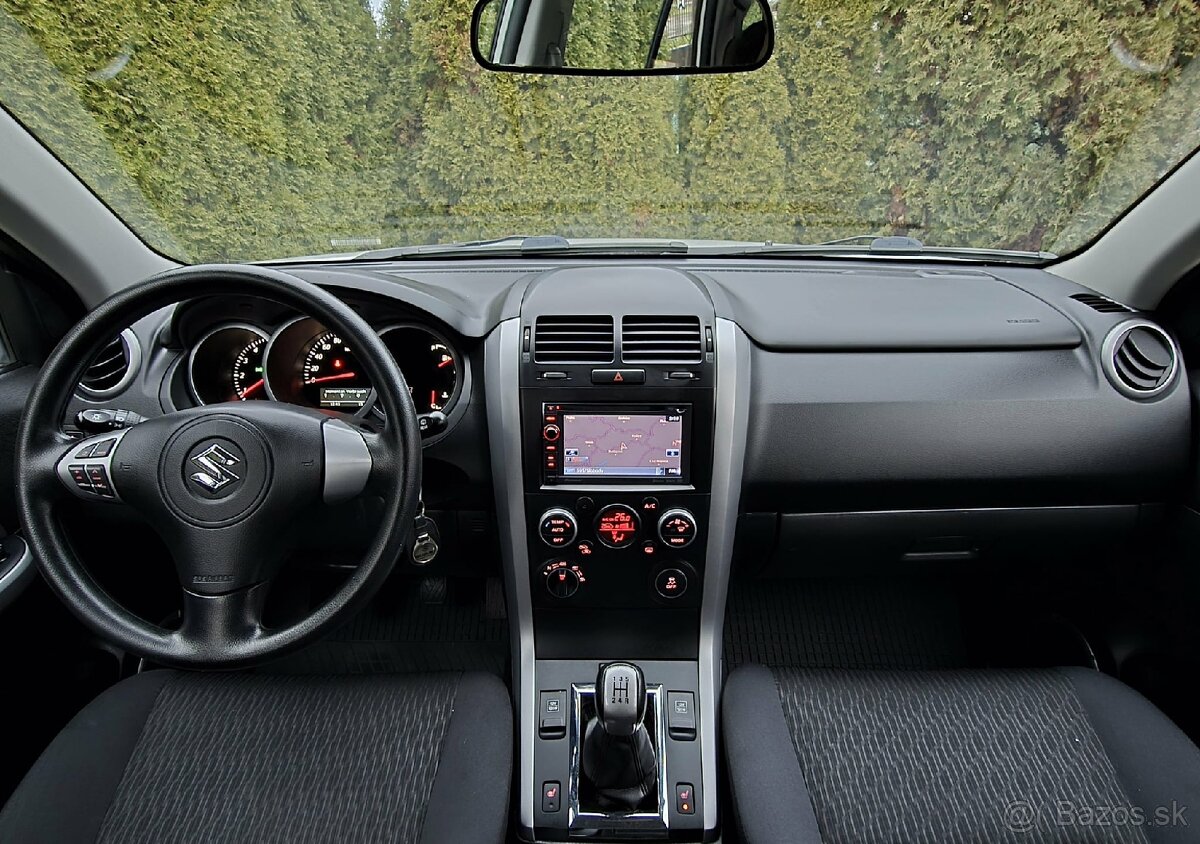 SUZUKI GRAND VITARA 1.9DDiS 4×4 2013 - 15