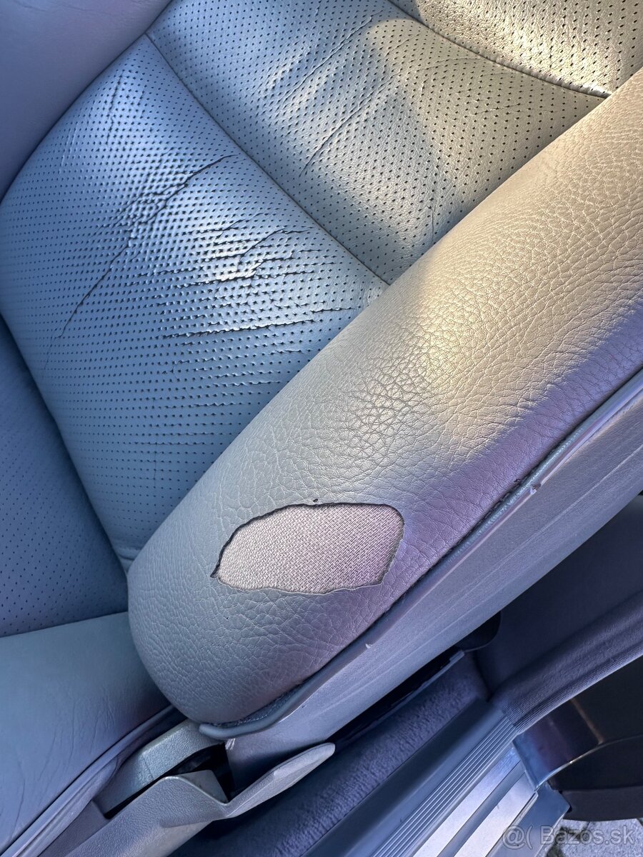 Mercedes W124 300CE-24 - 15