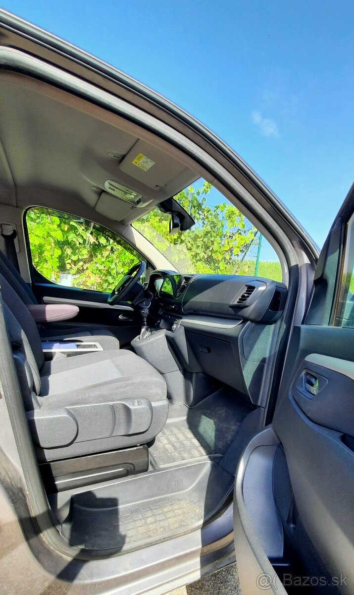 Predám Peugeot Traveller 2.0 BlueHDi Allure Long - 15