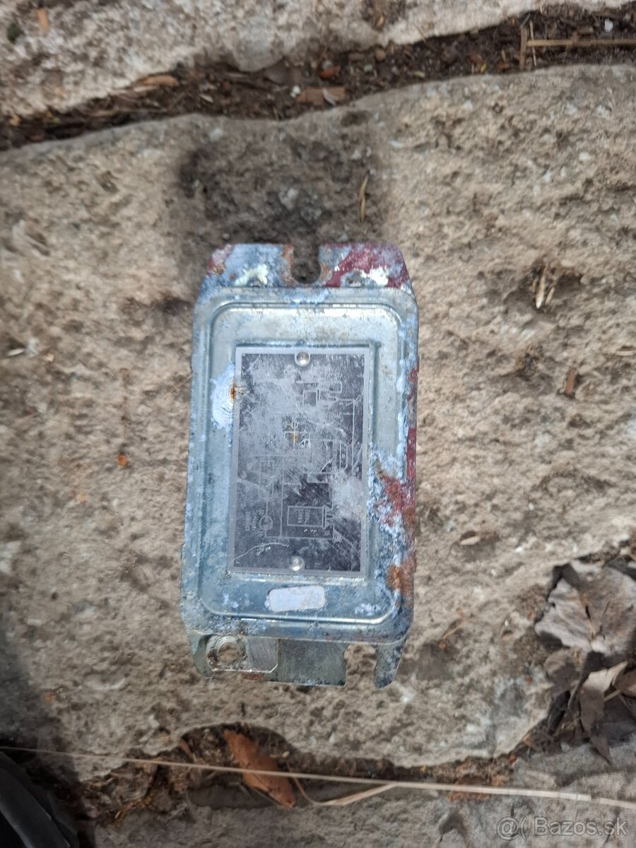 favorit - motor, prevodovka, ... - 15