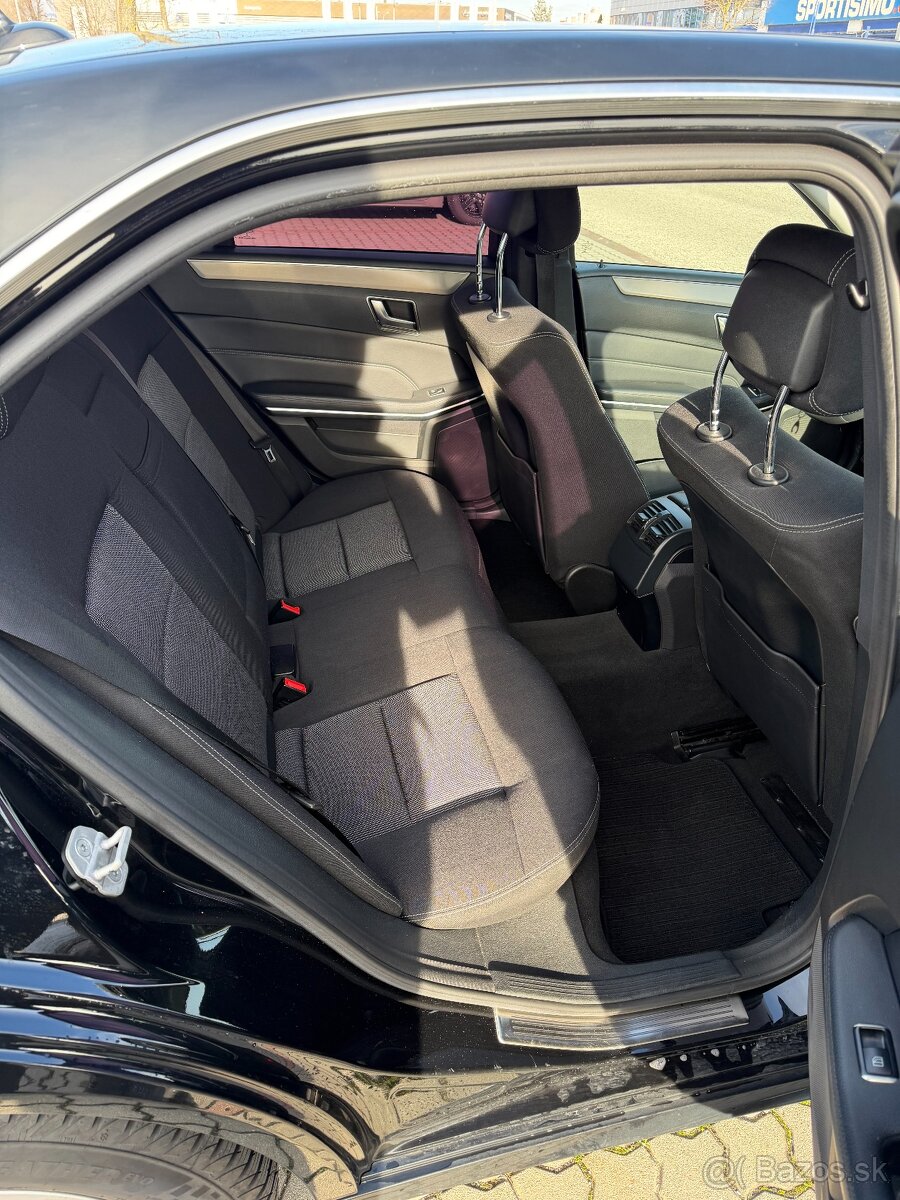 Mercedes E trieda 200 Classic - 15