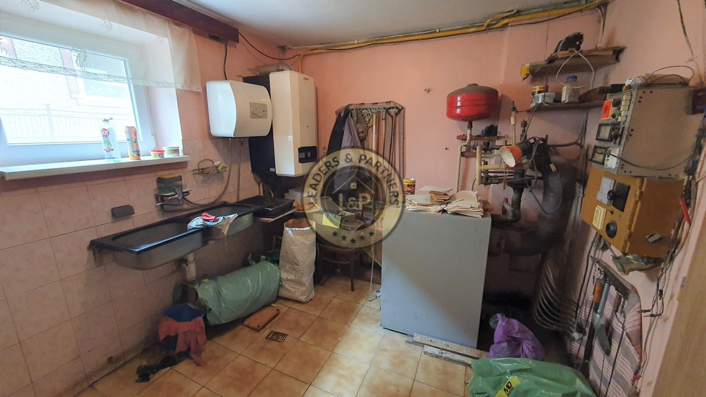 PREDAJ: veľký 2 poschodový rodinný dom Šuňava s výhľadom na - 15