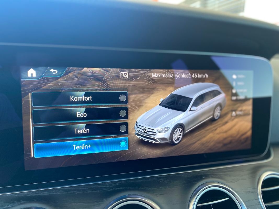 Mercedes - Benz E 220d 143kW ALLTERRAIN 4MATIC - 15