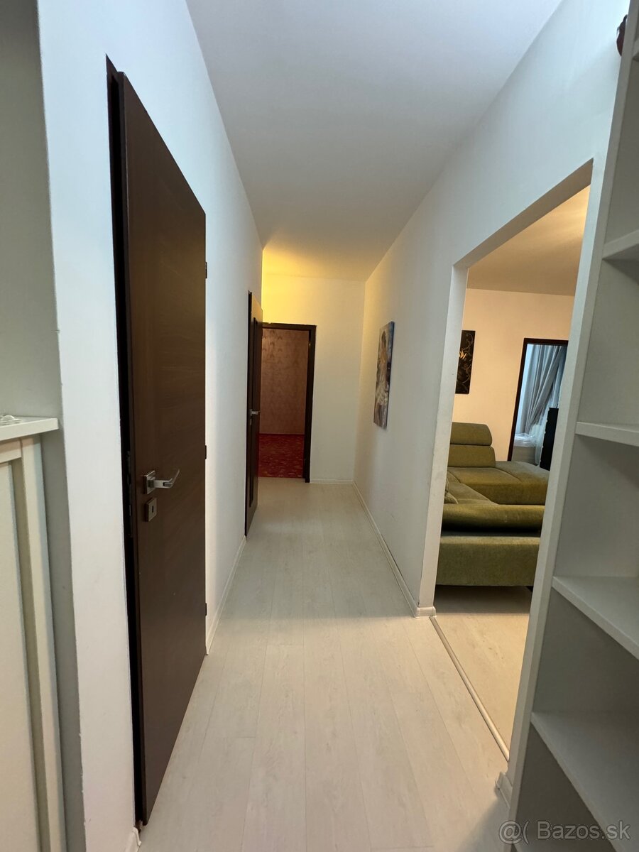 Prenájom plne zariadený 3-izbový byt na v NMnV - 15