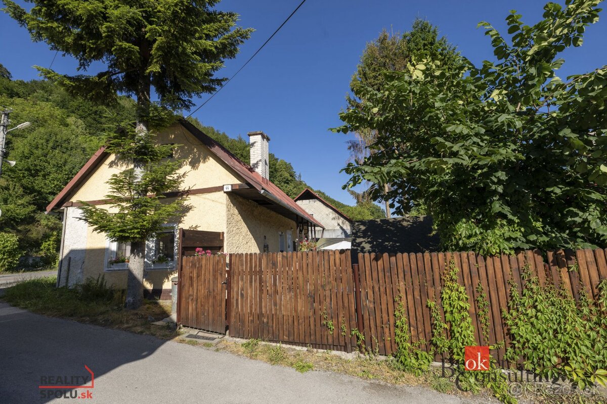 Na predaj rodinný dom v obci Tajov, len 7km od Banskej Bystr - 15