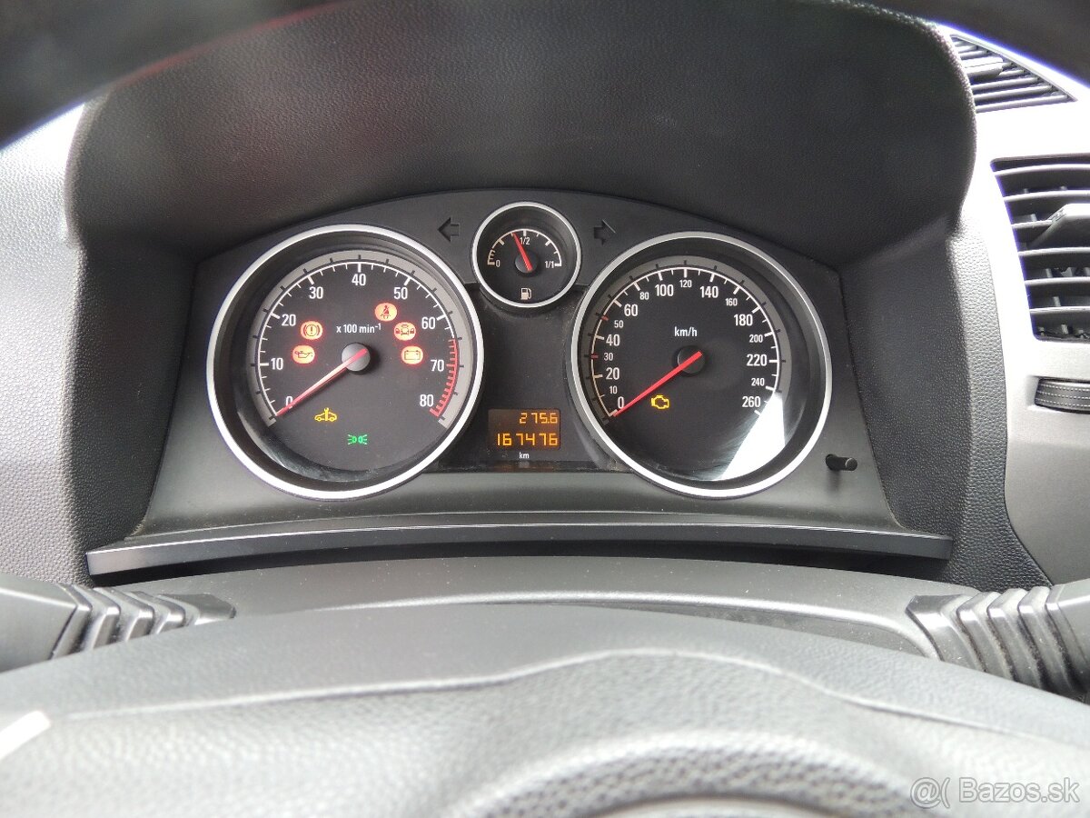 Rodinná Opel Zafira 1.6, 7 miest, 2007 – spoľahlivý spoloční - 15