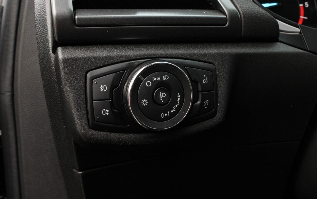 Ford Mondeo Combi 2.0 110kw - 15