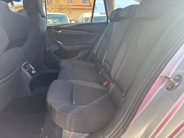 Škoda Octavia Combi 2.0 TDI SCR Style 4x4 DSG - 15
