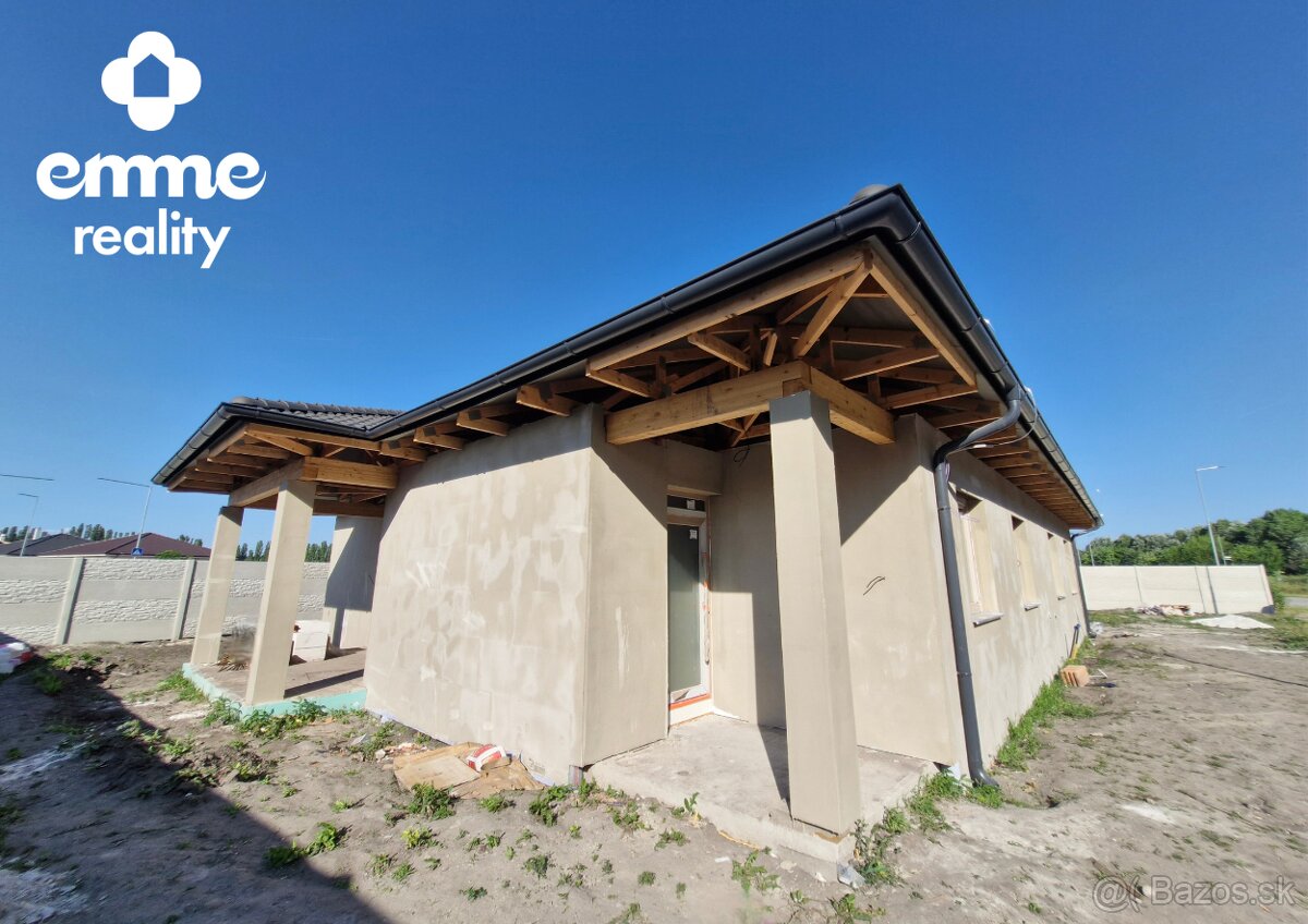 Rodinný dom s 2 bytovými jednotkami v DS, Florida V.P. - 15