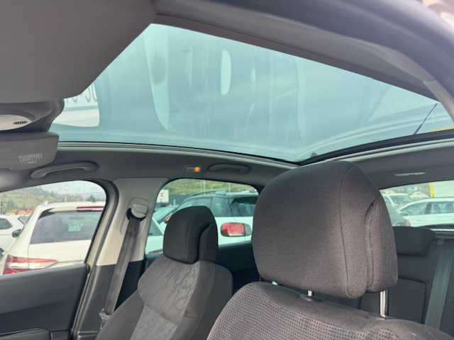 Peugeot 3008 HYbrid AKONTACIA OD 0% - 15