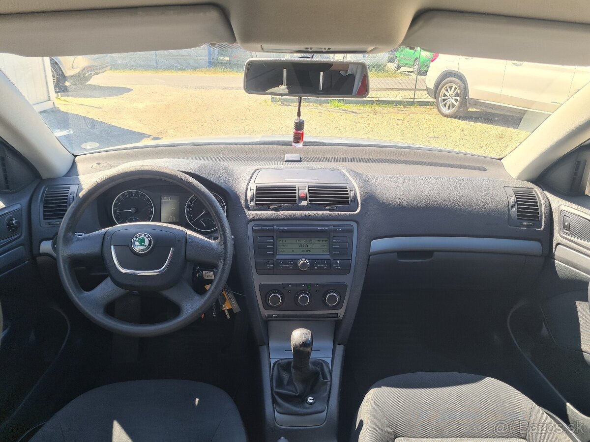 ŠKODA OCTAVIA 1.6 TDI CR DPF AMBIENTE - 15