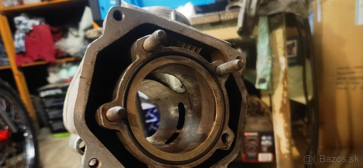 valc ROTAX 123, Aprilia Tuareg 125 - 15