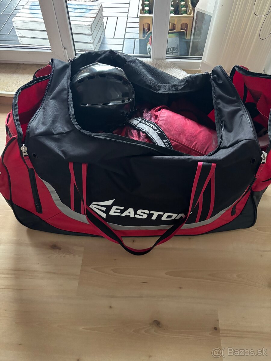 Predam hokejovu vystroj - 15