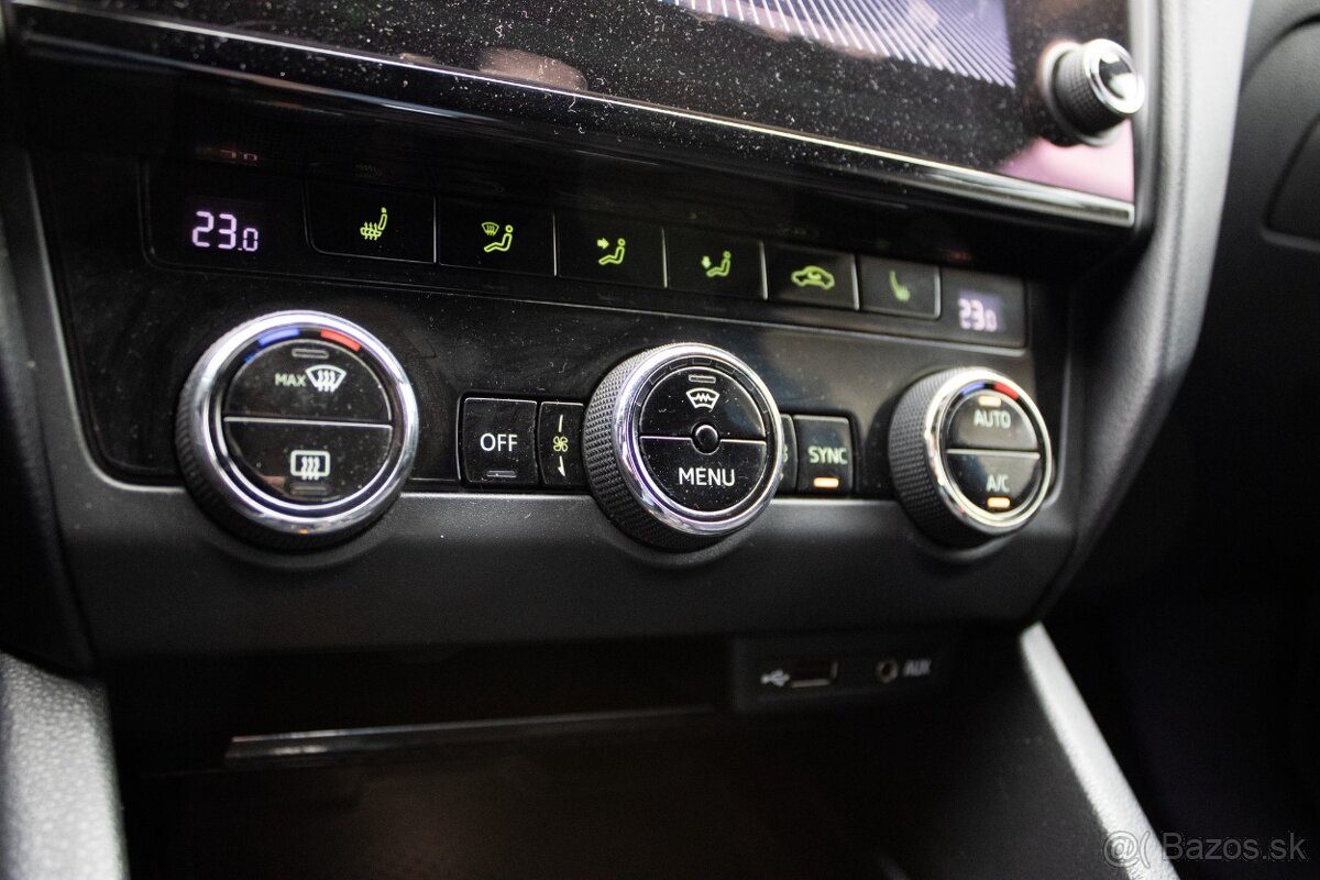 Škoda Octavia Combi 2.0 TDI DPF RS DSG - 15