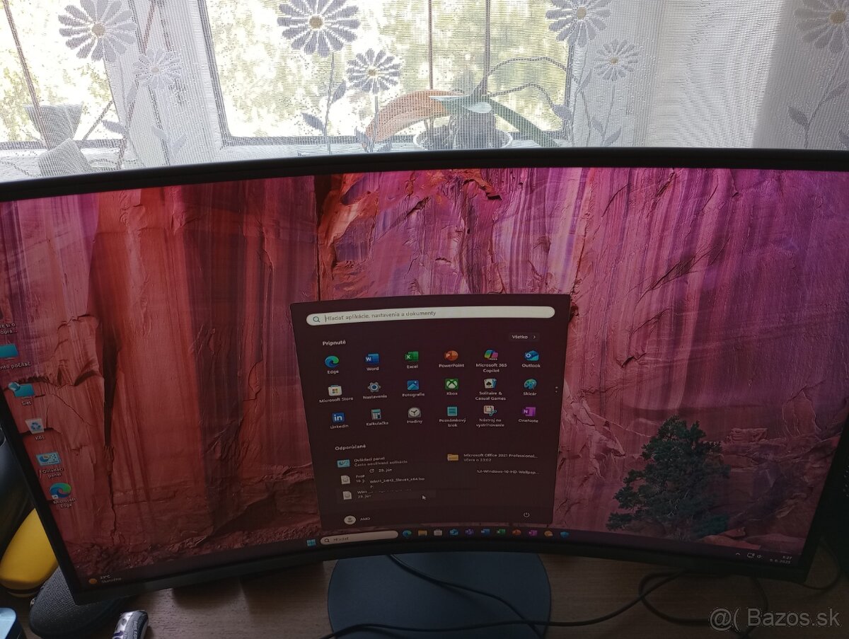 Nový, malý, herný počítač - 15