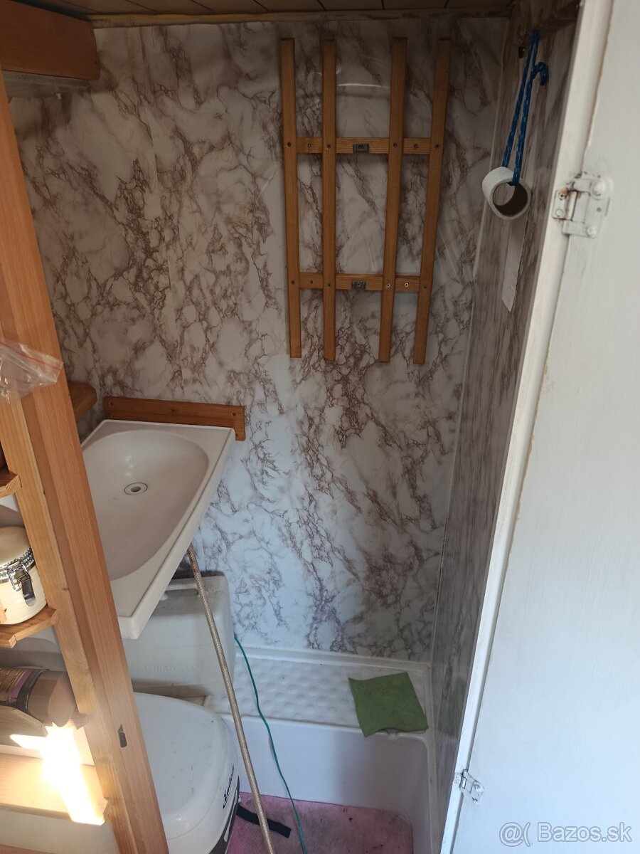 Predam obytny prives karavan - 15