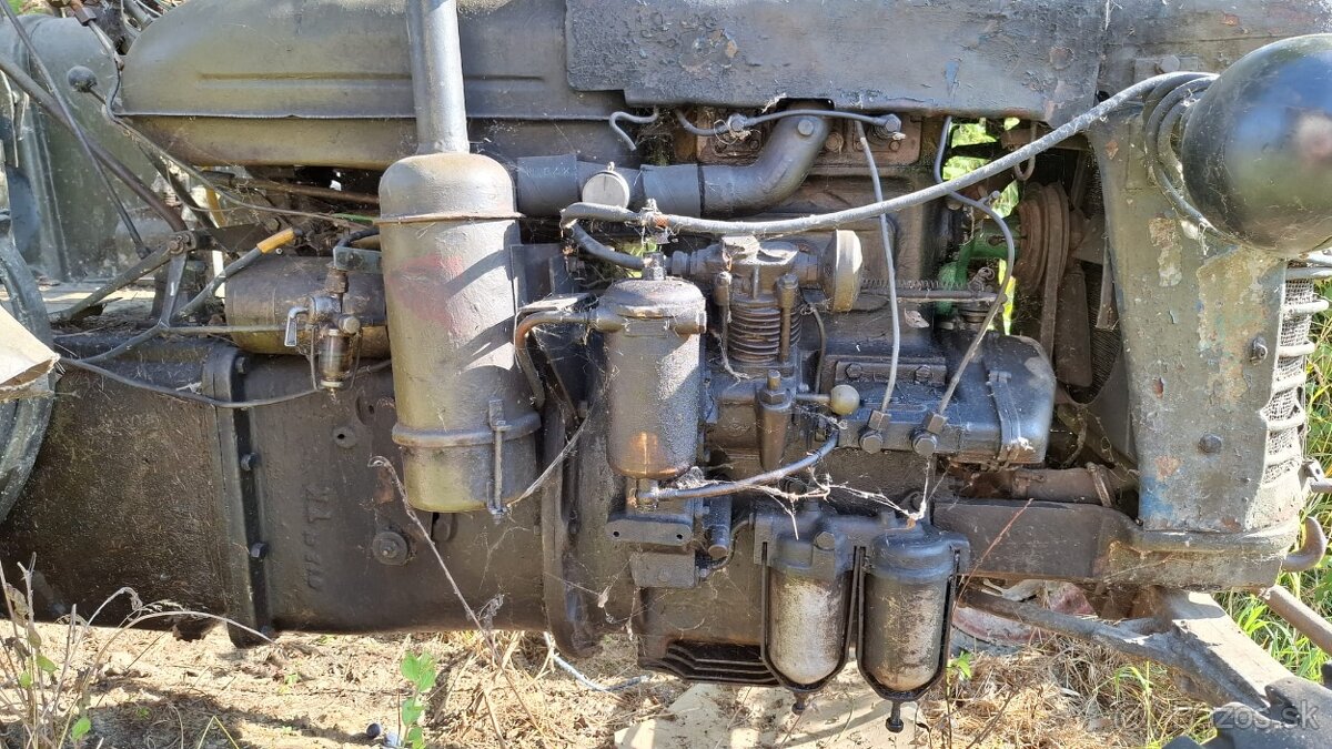 Predám ZETOR 25, funkčný s príslušenstvom - 15