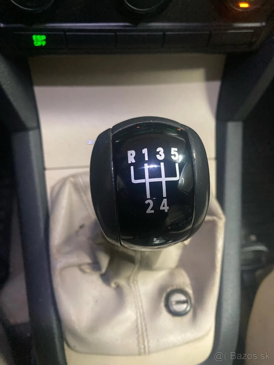 Radiaca páka pre ŠKODA FABIA 1 / 2 - 15