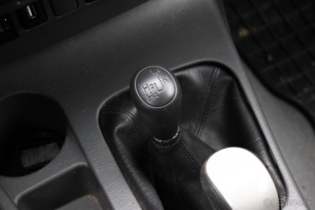 Toyota Hilux DC 3.0 I D-4D Sol A/T, 126kW, A5 08/2012 - 15