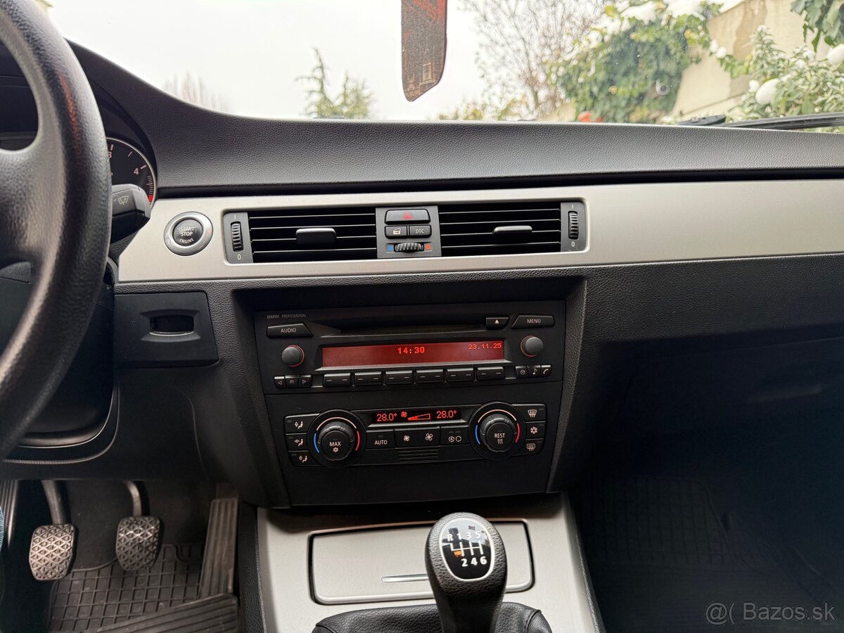 BMW Rad 3 Touring 318d 122k - 15