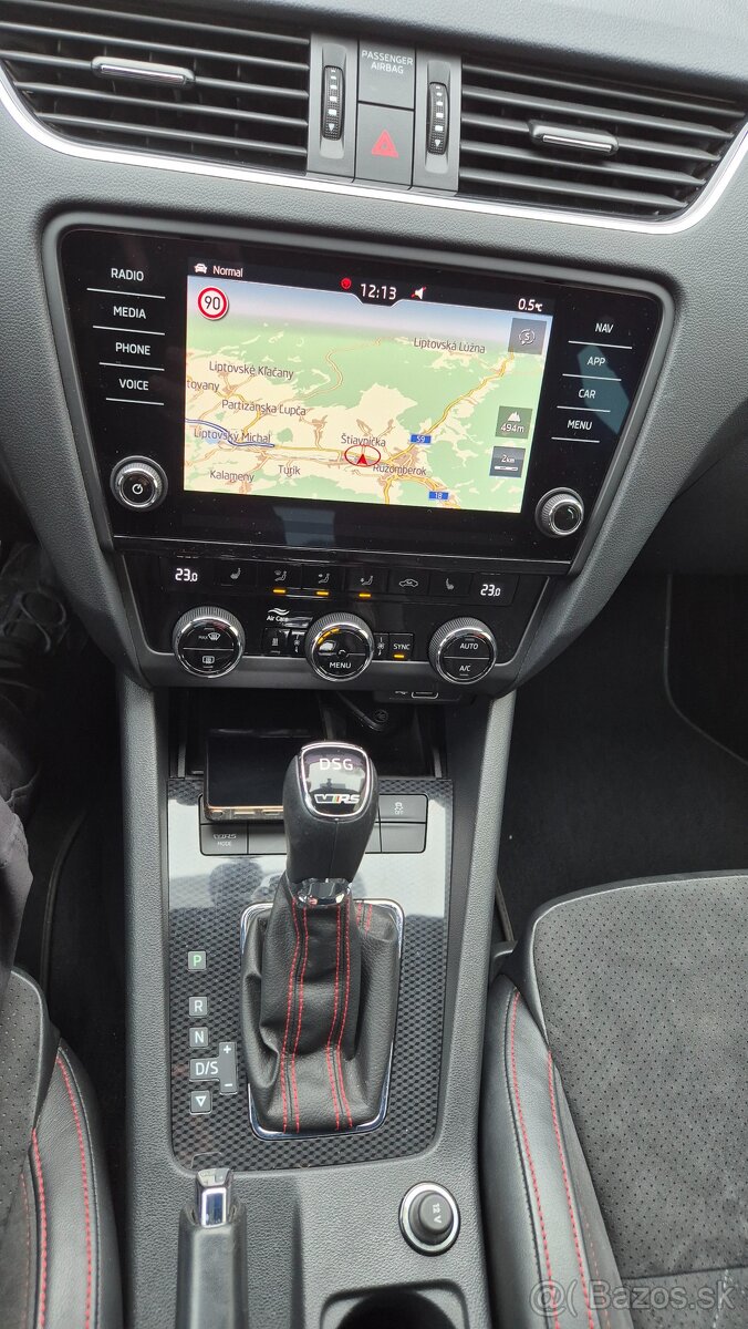 Škoda Octavia Combi 2.0 TDI RS DSG 4x4 - 15