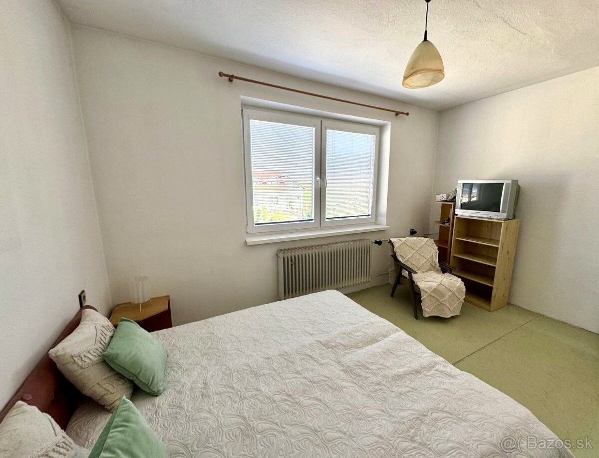 Na predaj: Rodinný dom v obci Čereňany (ul. Priehonská) - 15