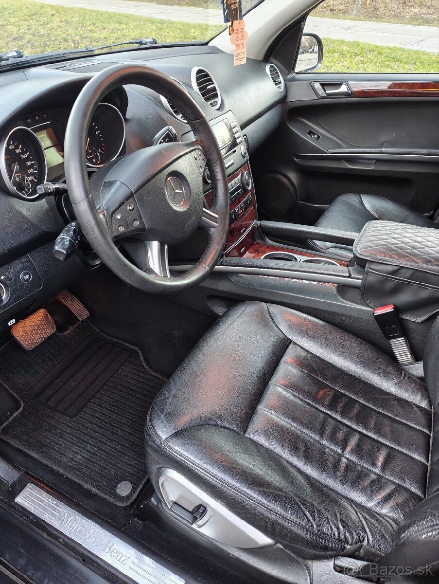 Predám Mercedes-Benz ML 320 CDI - 15