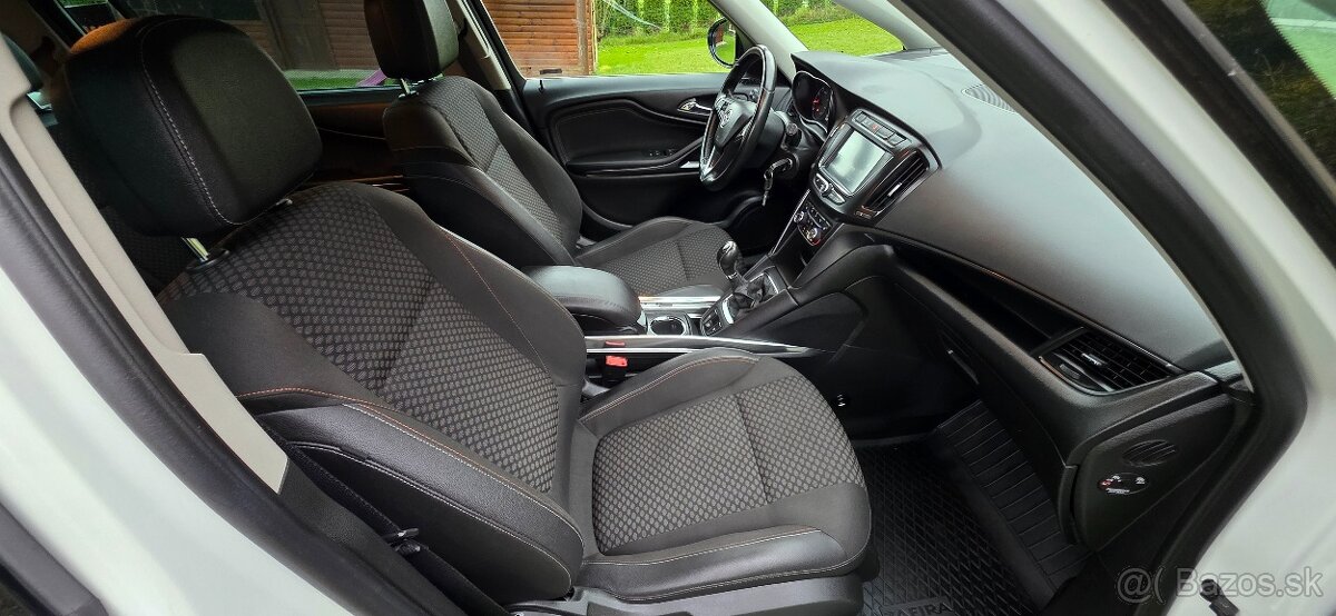 Opel Zafira Tourer 1.4,kúpené na SK - 15