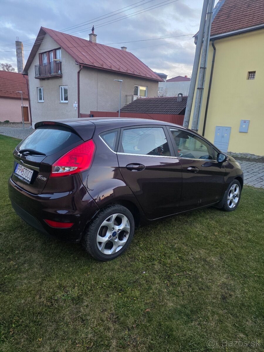 FORD FIESTA 1.25 60KW RV 11/2011 naj 103tkm TOP STAV - 15