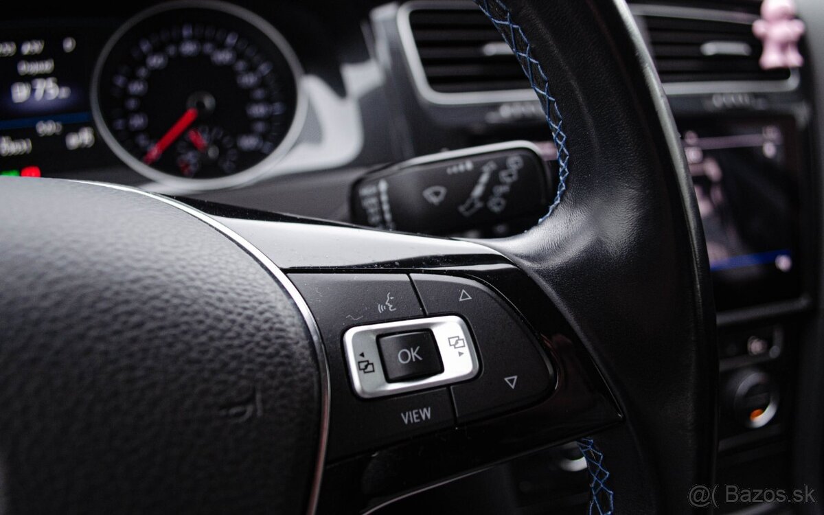 Volkswagen Golf e - 15