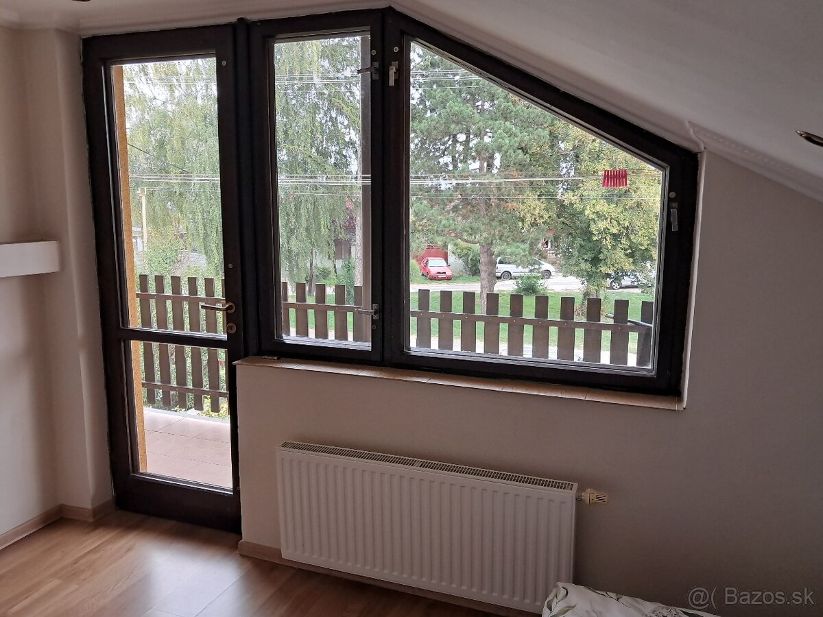 3 izbový byt s balkónom - 15