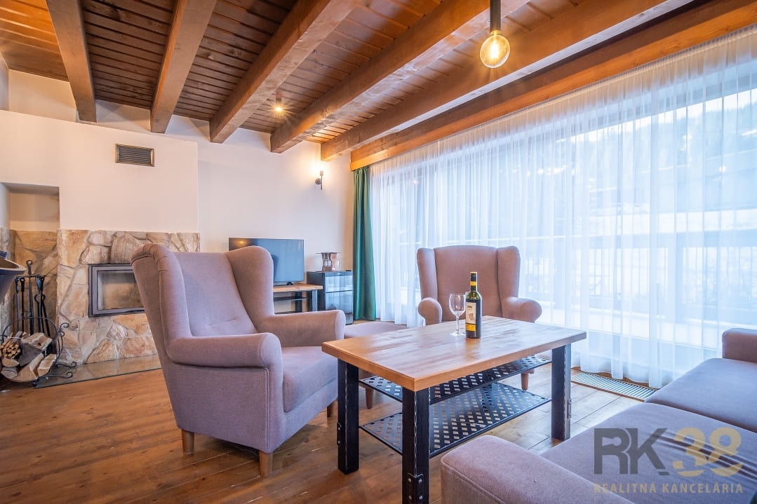 Lukratívny chalet v TOP lokalite v Jasnej v Nízkych Tatrách - 15